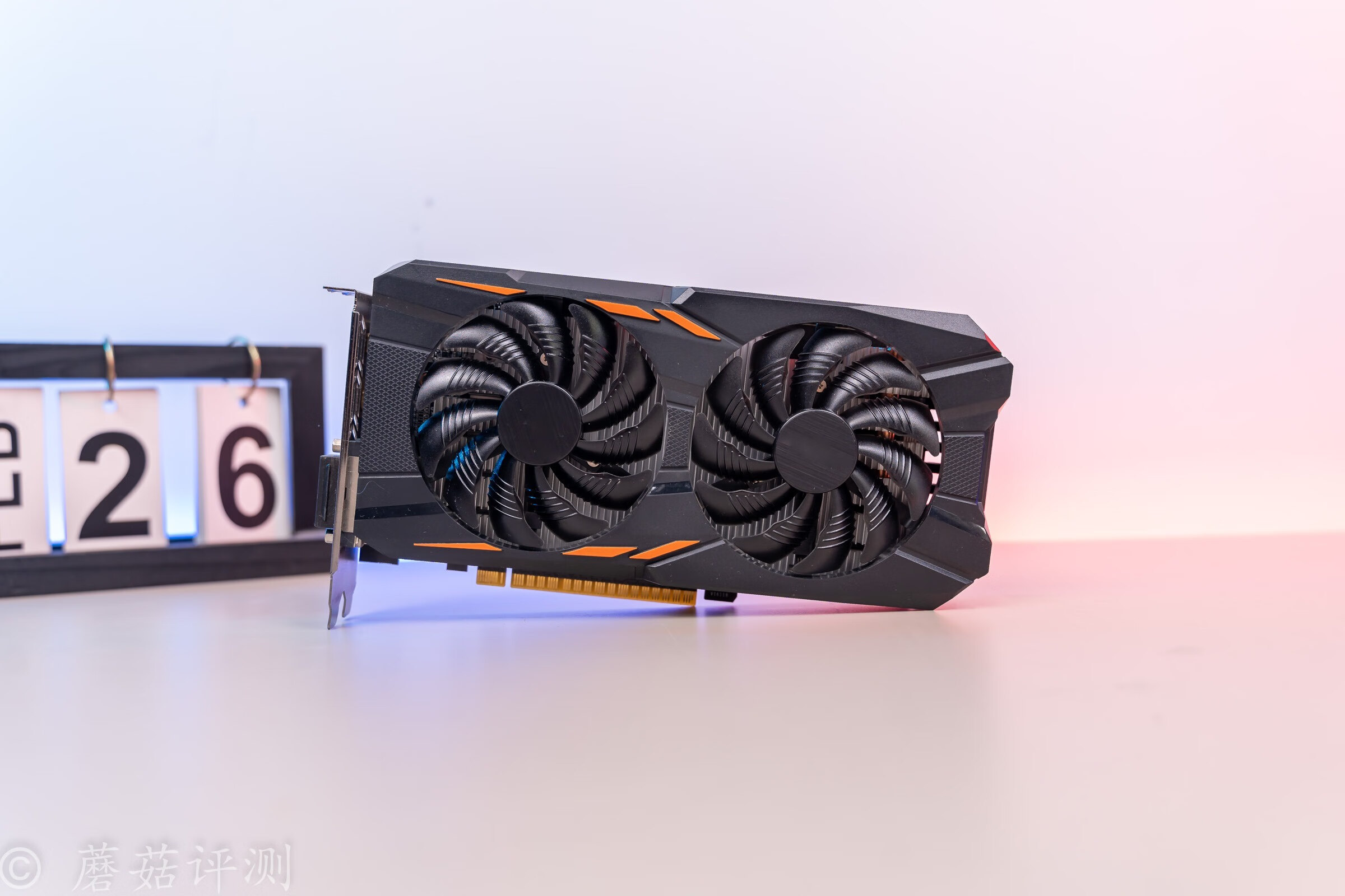 电脑主机可以玩的手柄游戏,高性能主机搭配低端显示器