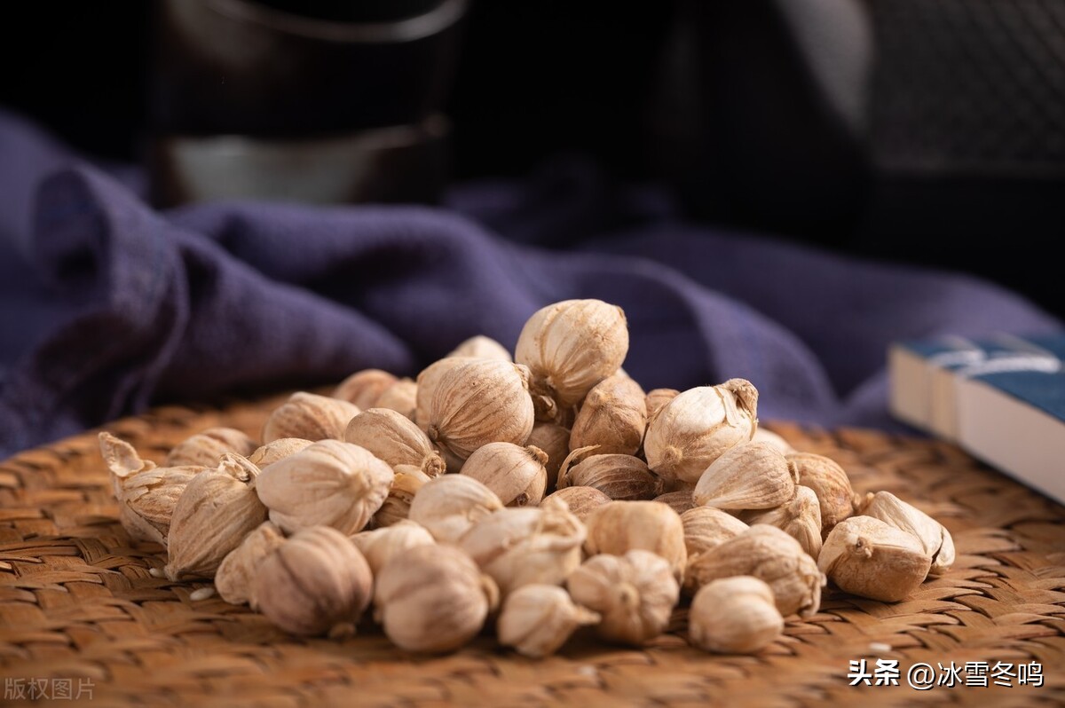 白蔻与草果香气区别,白蔻作为香料100斤卤水的用量