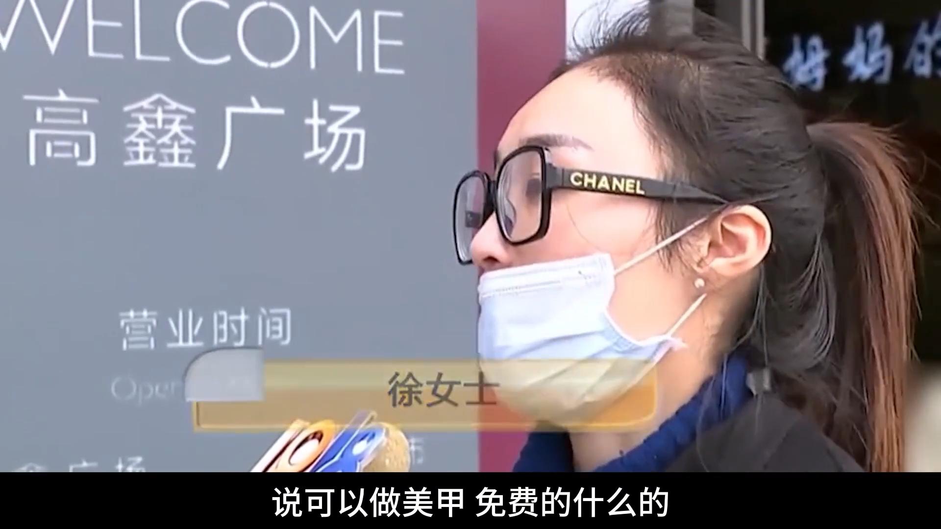 海底捞吃火锅费用,海底捞吃火锅十几个人吃了1800多