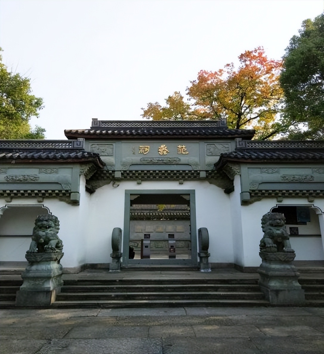 范蠡是旷世巨富为何三次散财,三次散尽家财的范蠡并不富裕