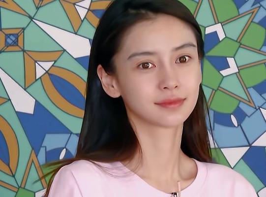 黄晓明叶珂首曝同框照,黄晓明送了多少颗钻戒给杨颖