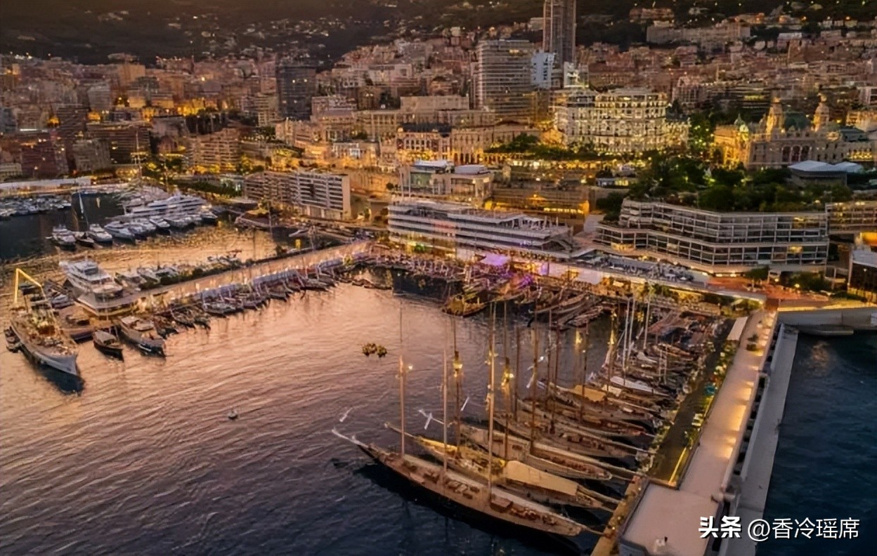 摩纳哥国徽有哪些演变历史