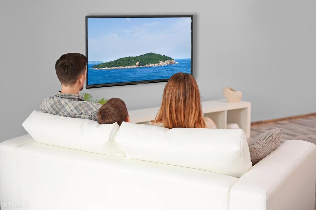 电视机线上机和线下机的区别,电视机怎么选线下