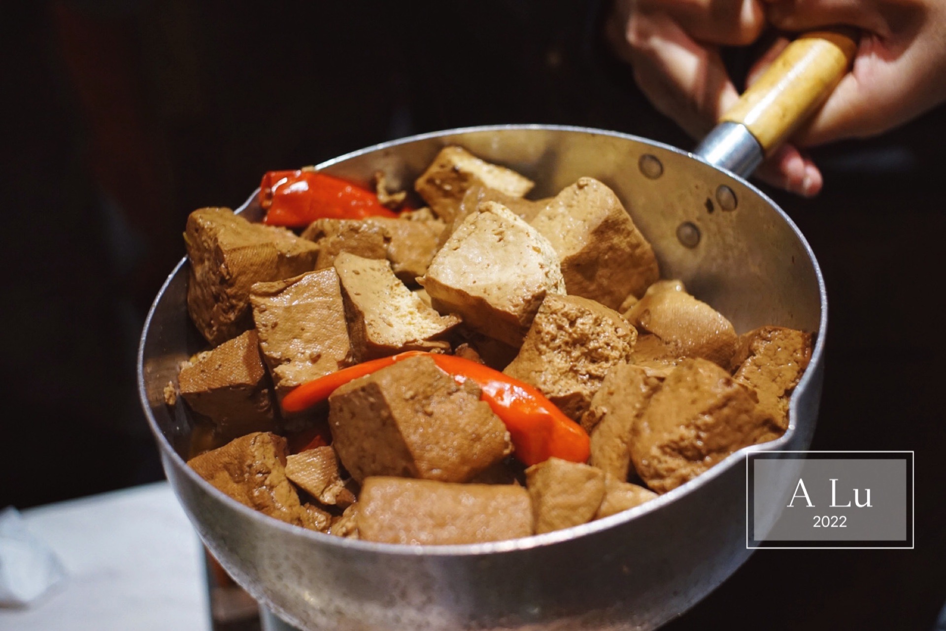 潮阿瞒上新美颜花胶鸡锅，平价过瘾又好味