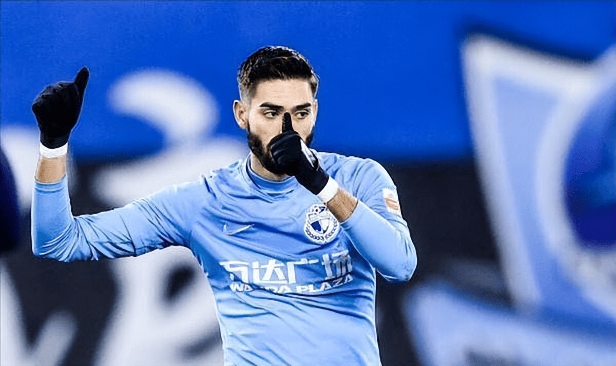 验货成功！29岁的前中超巨星，值得巴萨花2000万欧吗？