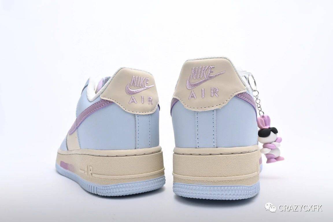 迎新春阿迪耐克折扣,乔丹空军一号是板鞋还是球鞋