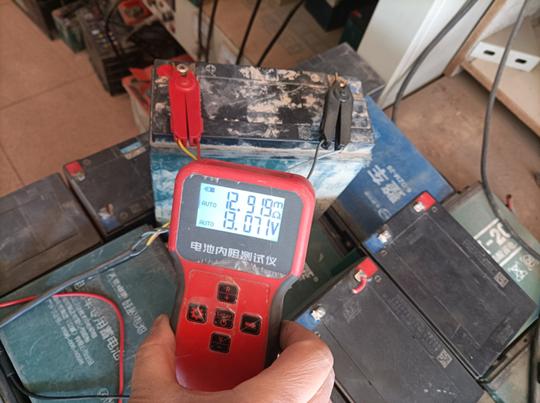 agm电瓶内阻大如何修复,汽车电瓶内阻变大如何修复