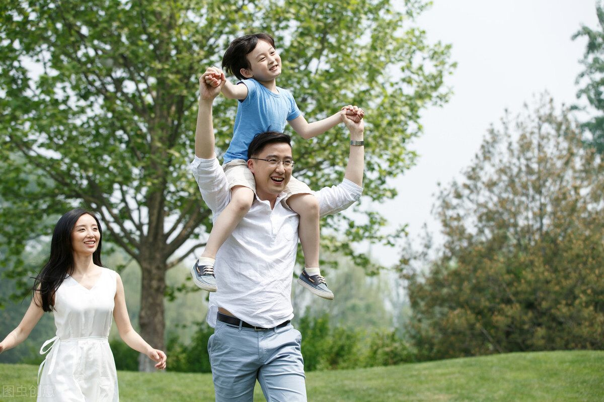 月薪5000的公务员和月薪上万,4000多的公务员