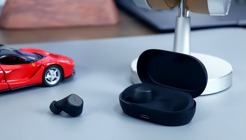 无线蓝牙耳机哪些品牌的比较好,无线蓝牙耳机有线蓝牙耳机