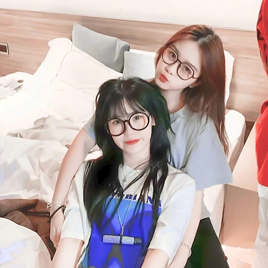 仙气飘飘紫色系头像闺蜜,高冷霸气头像动漫女闺蜜