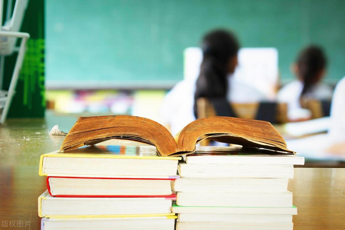 形容读书有收获的诗句,读书让人受益一生