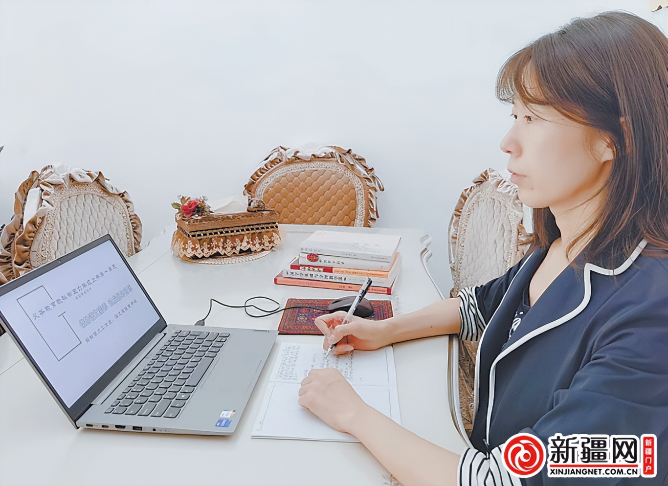 网课期间家长的经验交流发言稿,家长对这次网课的心得体会简短