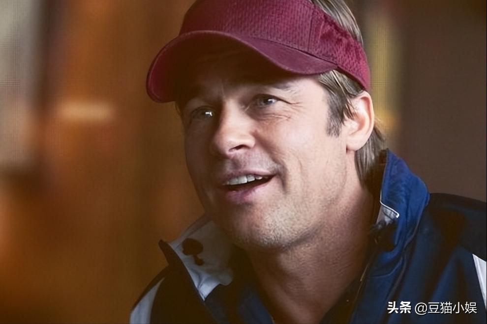 以教练为主题的《挑战星期天》，通过主角折射当地体育形势和矛盾