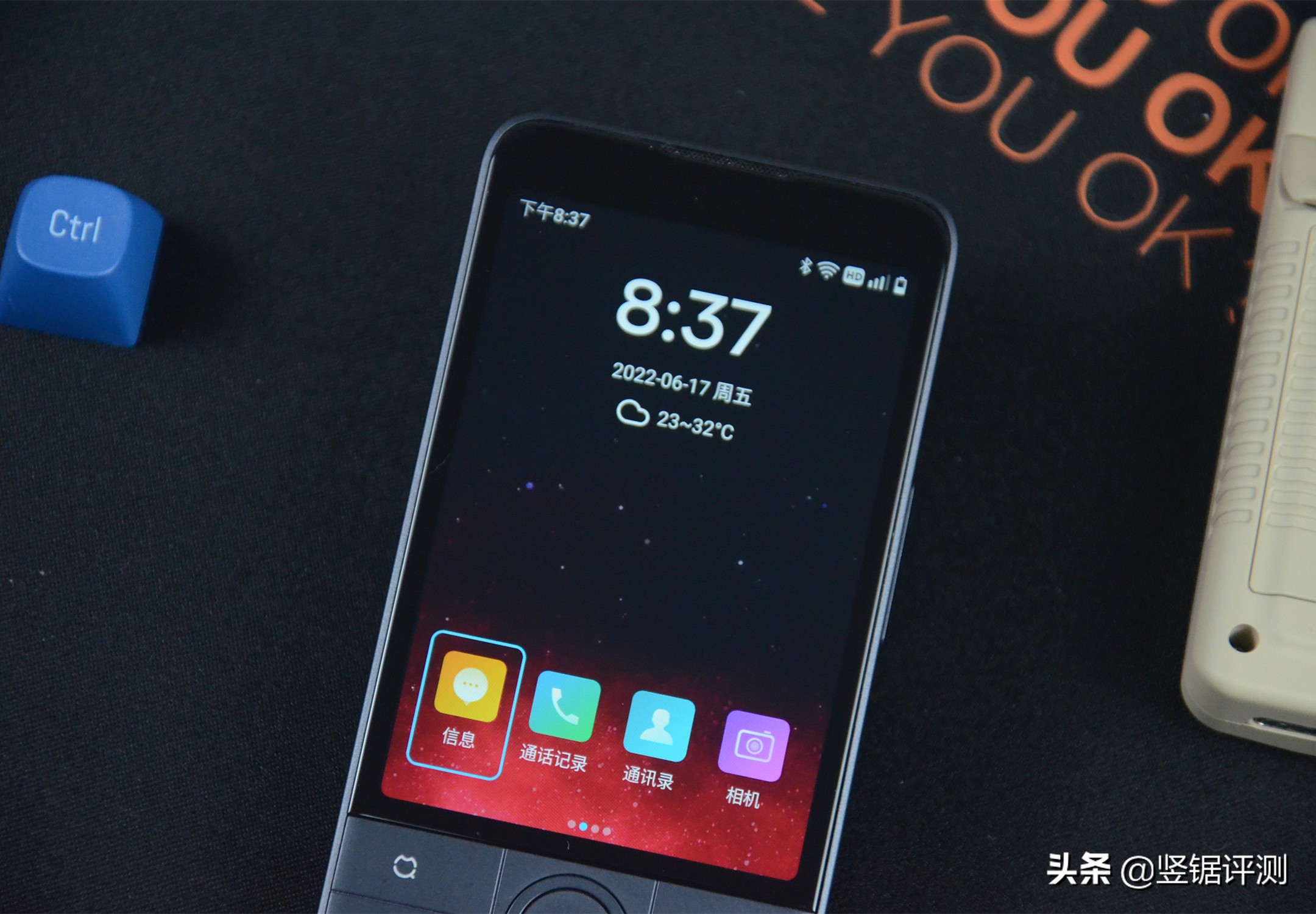 多亲手机f22pro怎么插卡,多亲手机f22pro官方