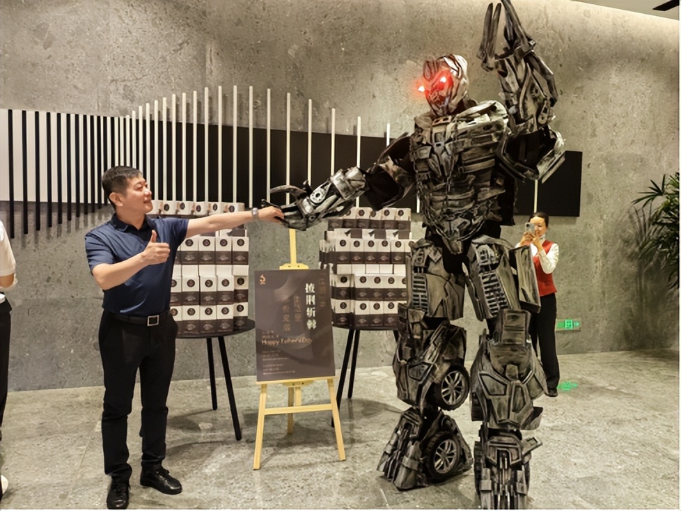 礼遇父亲节，鼎好DH3打造人文关怀的未来科创平台