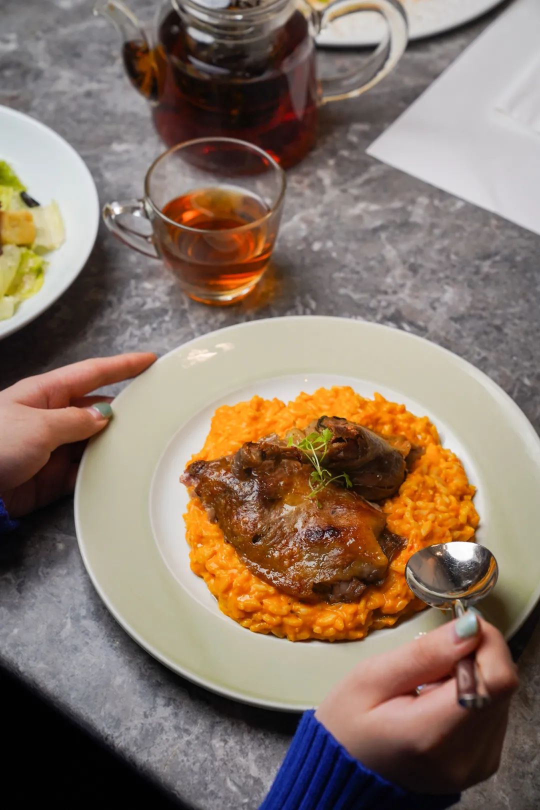 爆火港剧2018,2016年的爆火视频