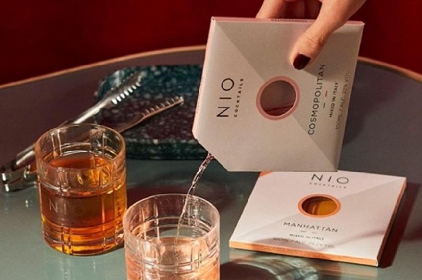 五一假期消费火热商业重拾烟火气,五一消费市场升温迅速显活力