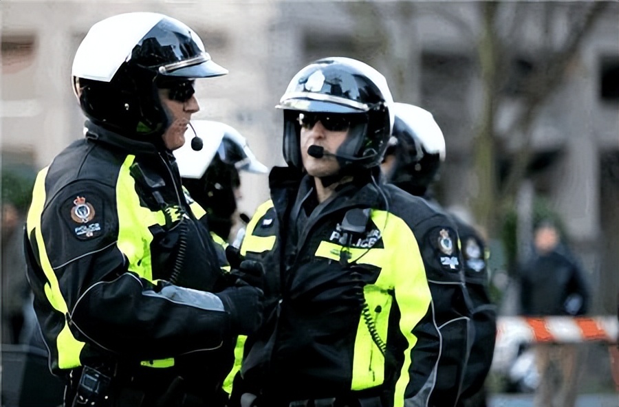 加拿大枪杀杀人案,加拿大枪杀22人新闻