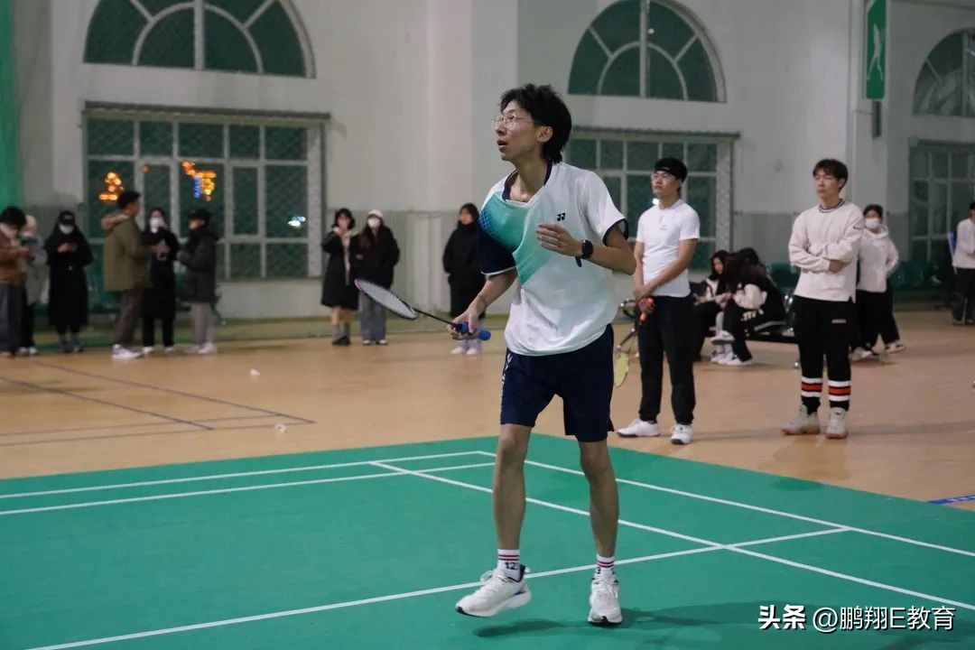 【团情速递】｜满洲里俄语职业学院青春怀揣热血，运动焕发激情