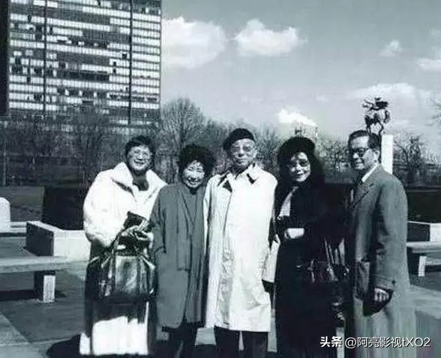 张学良被软禁54年完整版,张学良被软禁的真实生活