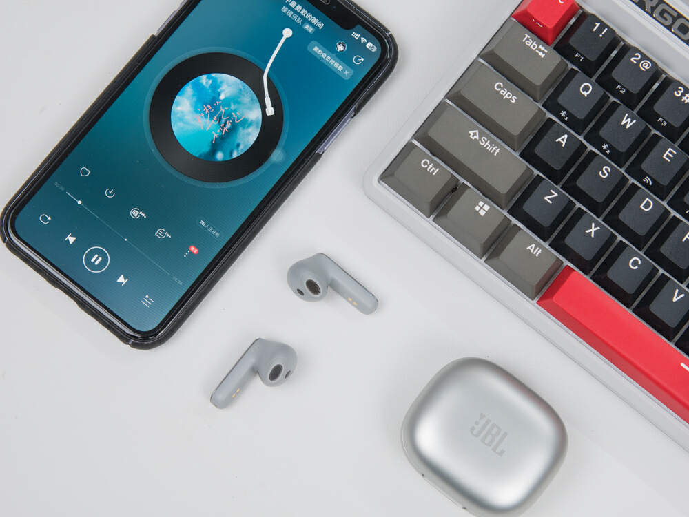 airpods3降噪评测,最新款airpods3降噪吗