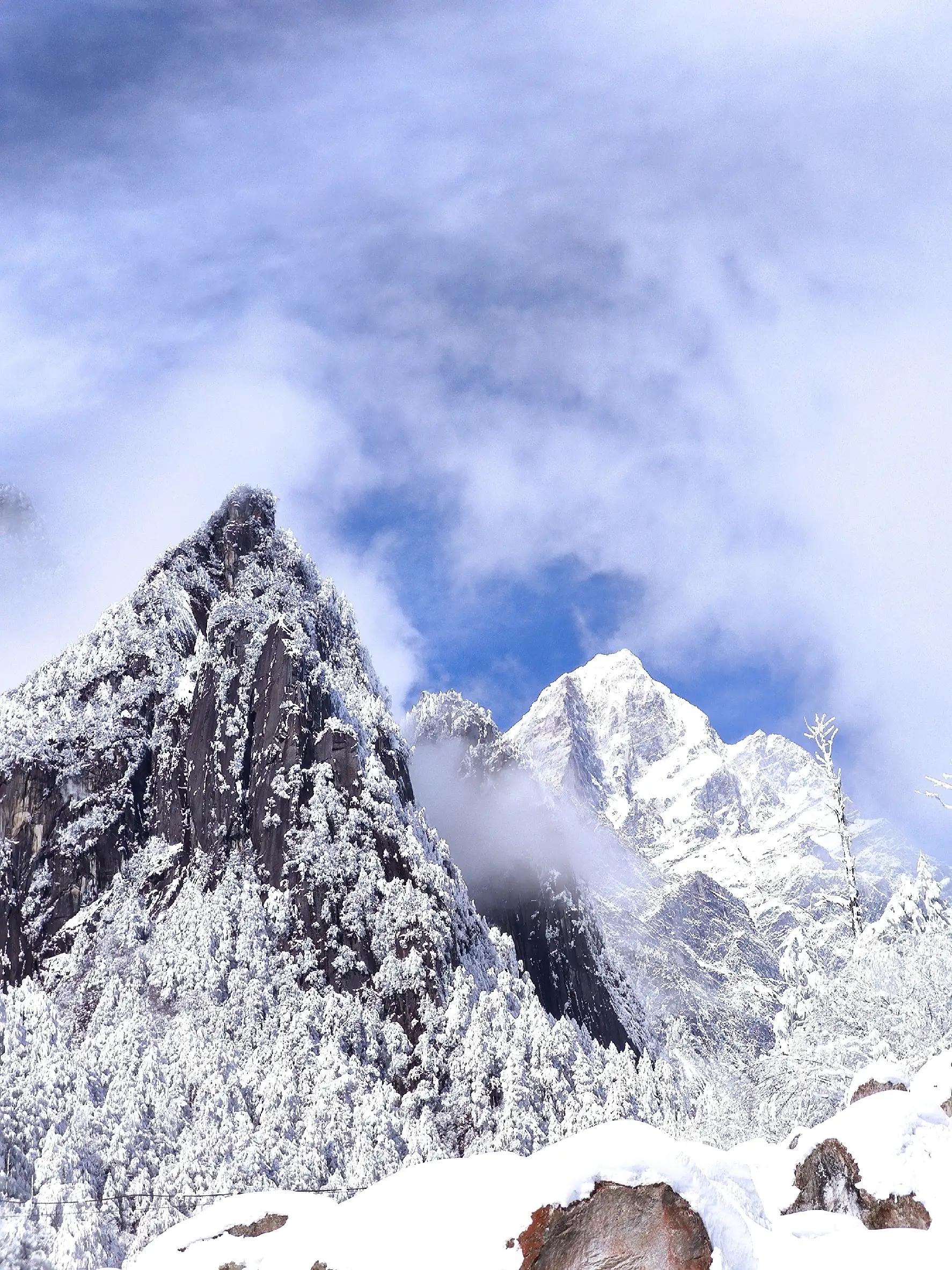 川西雪景旅游地,四川燕子沟旅游攻略