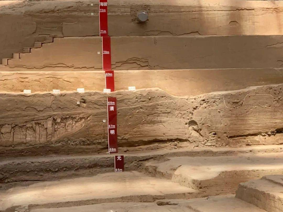 航拍开封：黄河水比市区高7米，地上悬河危险！为何不排沙两岸？