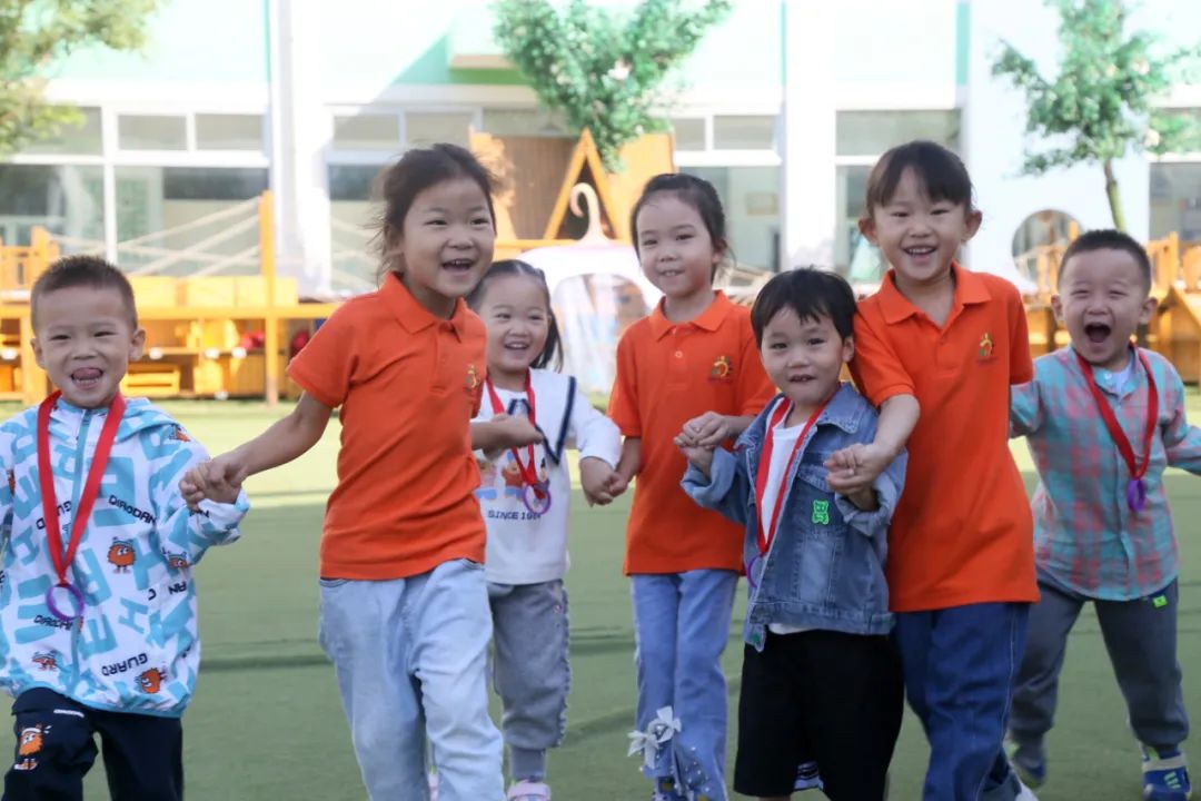 秋光如岁邂逅一场欢喜——临猗县直一园开学季