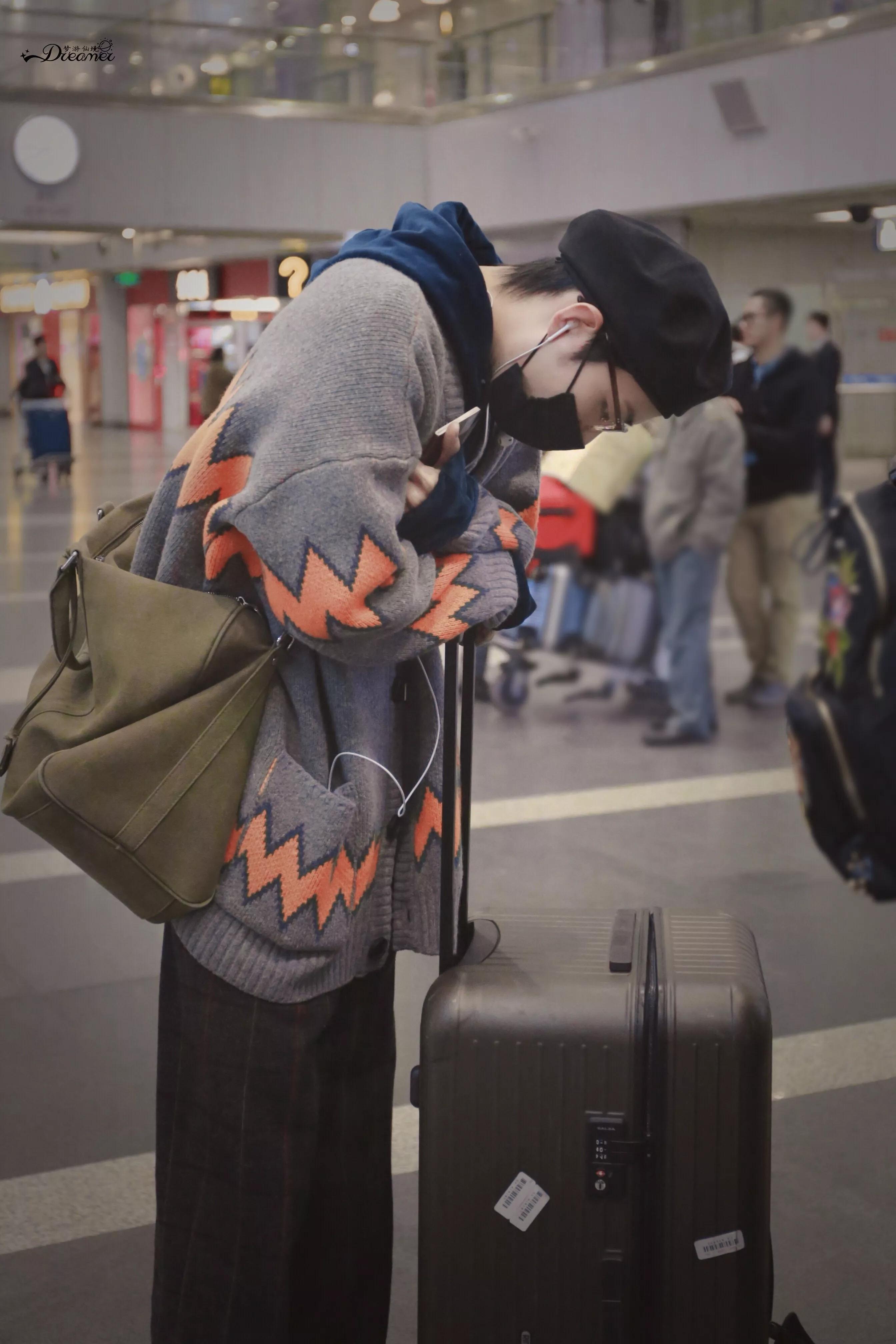 reaction肖战舞台考古,肖战x玖少年团考古完整视频