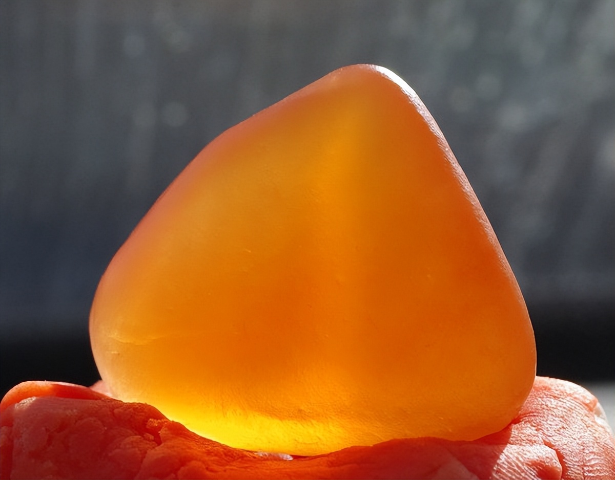 新疆戈壁滩捡石头一天能赚多少钱,我的旅途新疆戈壁滩