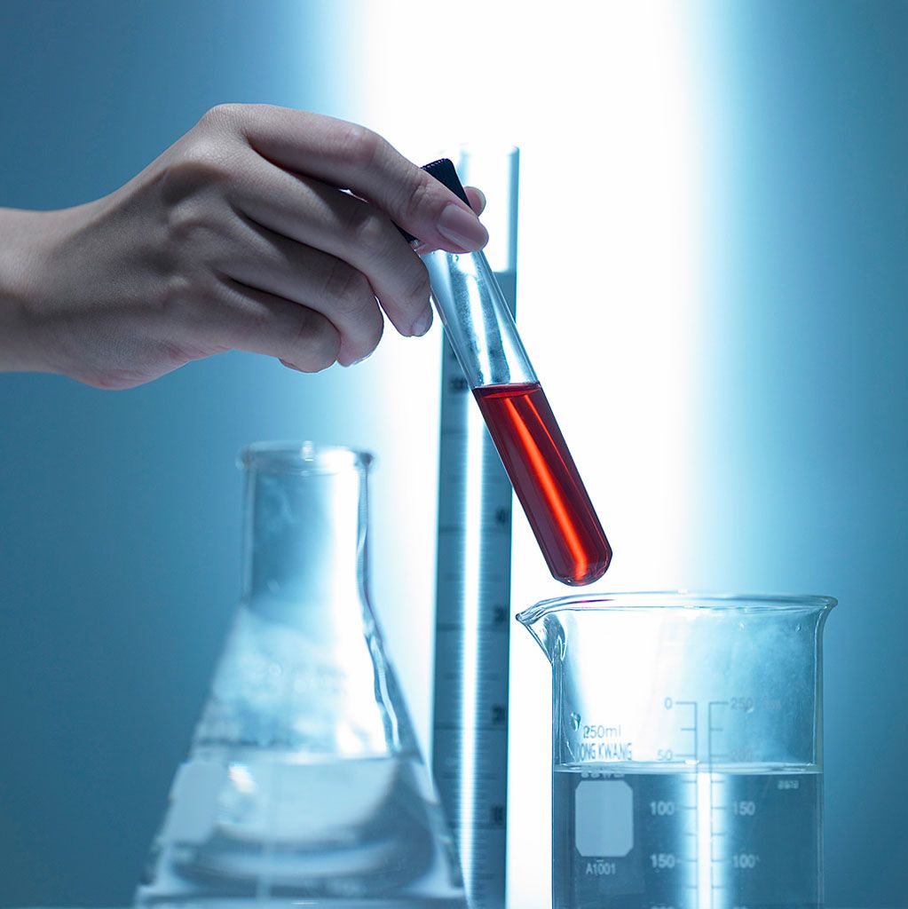 基于介孔TiO2/Ag纳米复合材料的拉曼免疫传感器研究