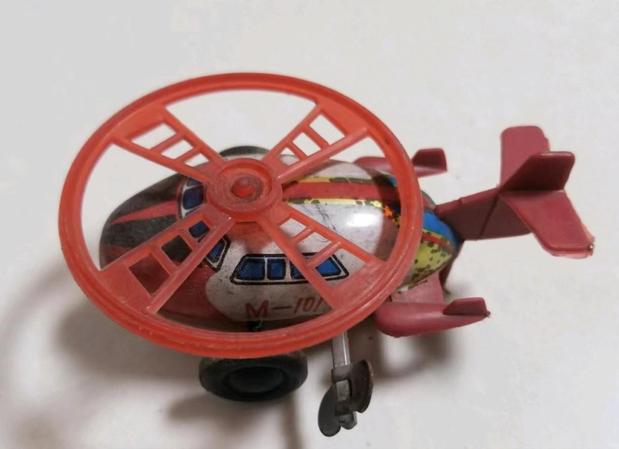 那些年父母那辈人用到的日用品，全都见过或者用过，已不再年轻