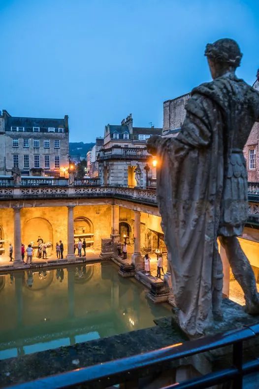 罗马浴场博物馆,巴斯罗马浴池博物馆