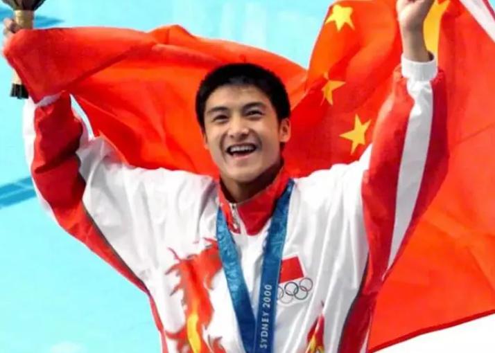 郭晶晶失误周继红,周继红伏明霞郭晶晶田亮