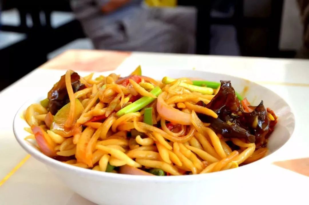 到甘肃旅游报价,到甘肃必去景点