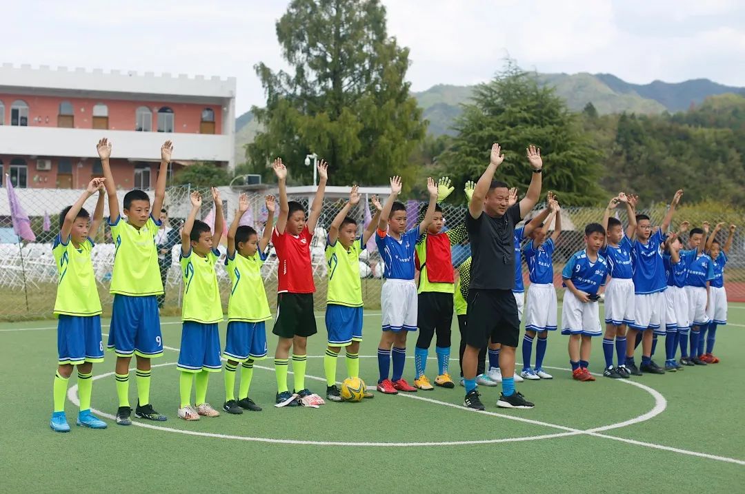 2022个亚运梦想,2012亚运梦想足球