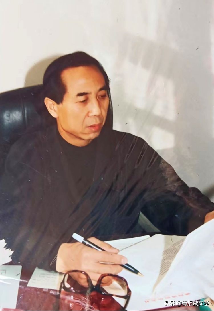 铁道兵诗朗诵视频,铁道兵诗歌100首