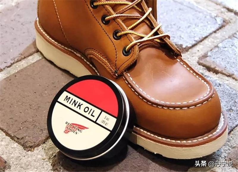 皮鞋护理鞋油带刷子,皮鞋护理膏和鞋油