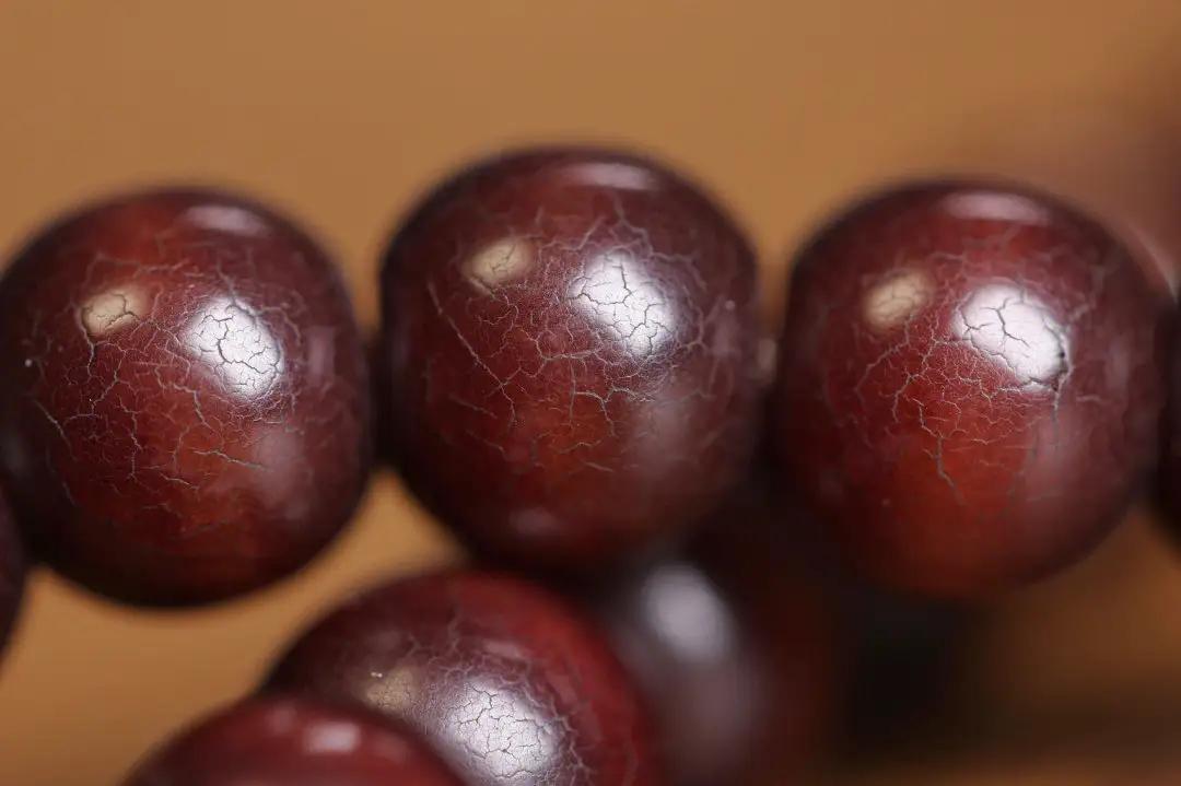 菩提手串包浆原理,文玩基础知识金刚菩提的返碱