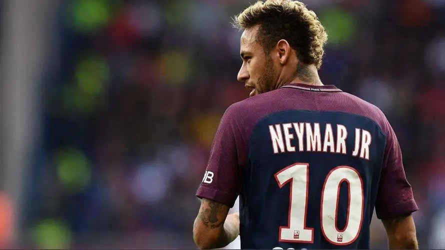 巴西前锋加盟中超,内马尔4.1亿转会费