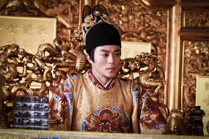 影视剧里洗白了的历史人物有几个,历史上三位被电视剧洗白的女子