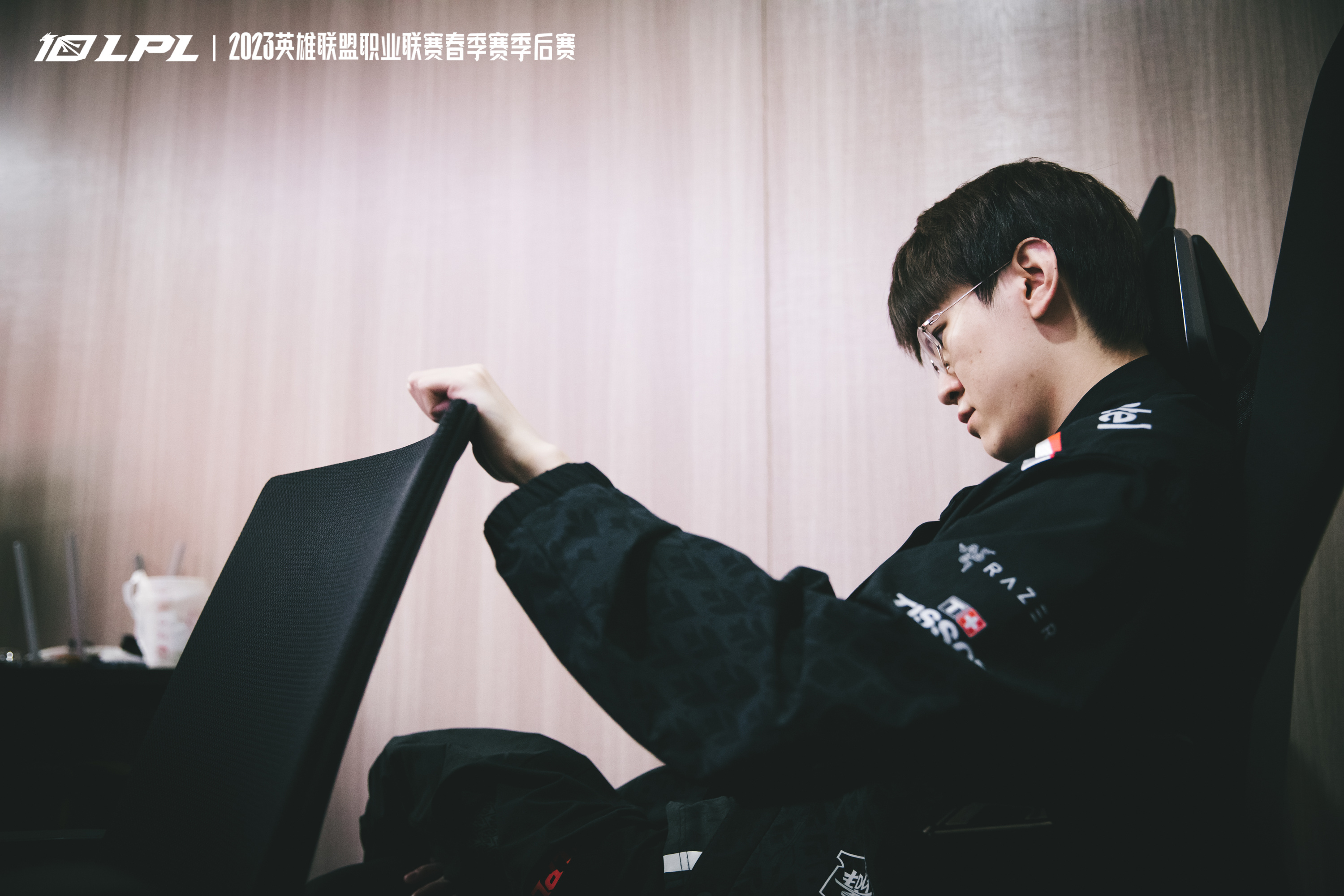 lpl打不过lck韩国真的很强吗,中韩对抗lpl有哪些队