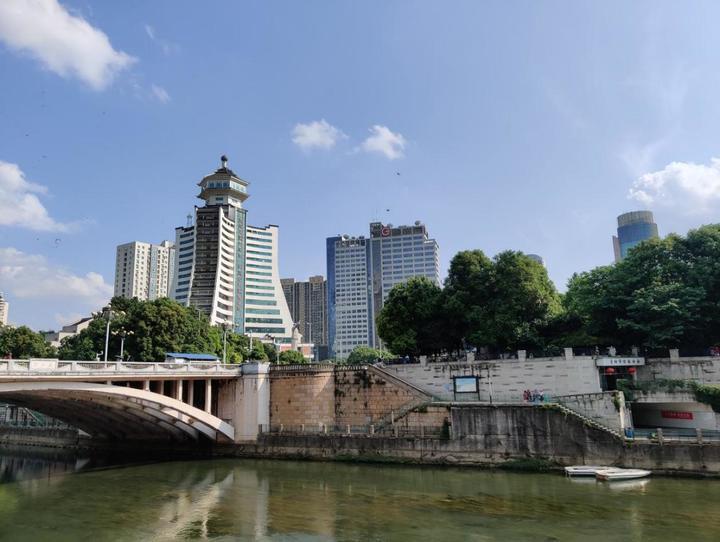 贵阳华润和吾悦,贵阳华润悦府和华润九悦哪个好