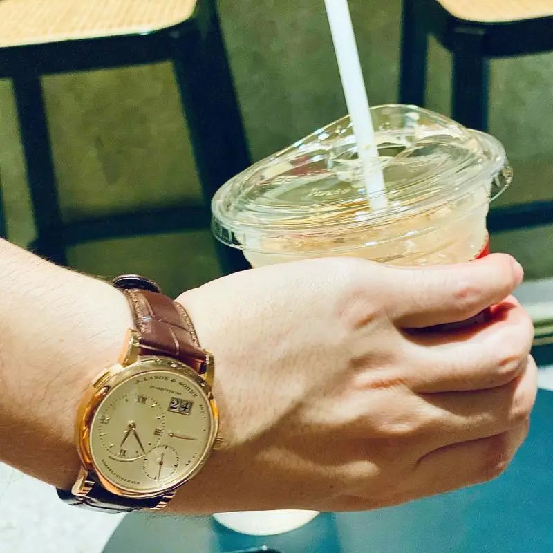 买表的故事,关于卖手表的故事