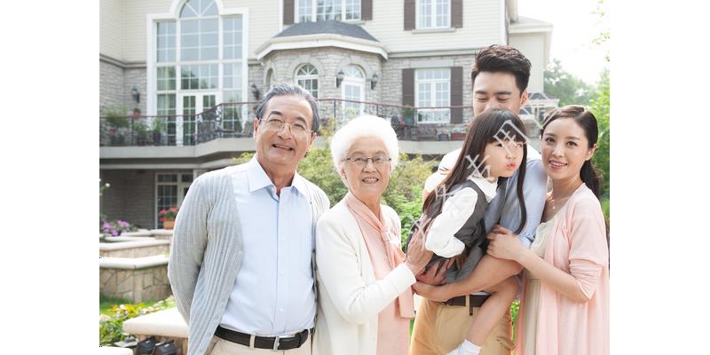 几岁男孩和父母分开睡最好,叛逆期男孩要求和父母分房睡