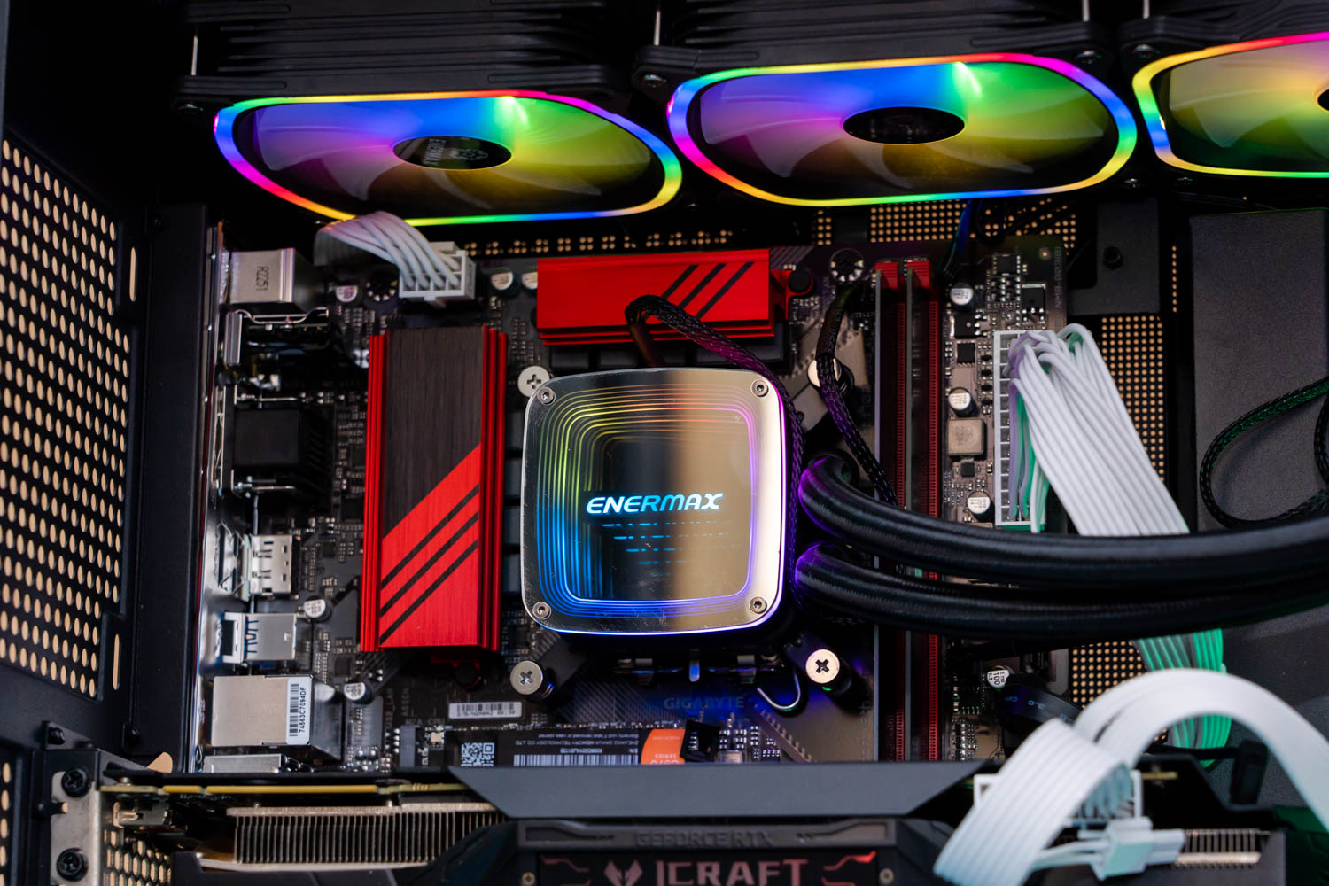 安耐美360水冷太吵,恩杰360水冷和安耐美