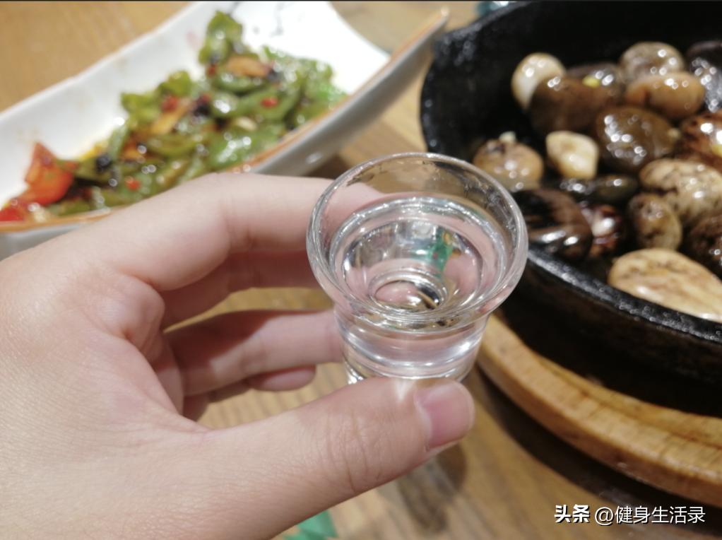 三种香型白酒代表什么,三大白酒香型