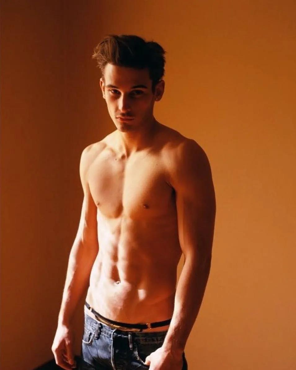 2022年离世的男模特,巴西男模特死因