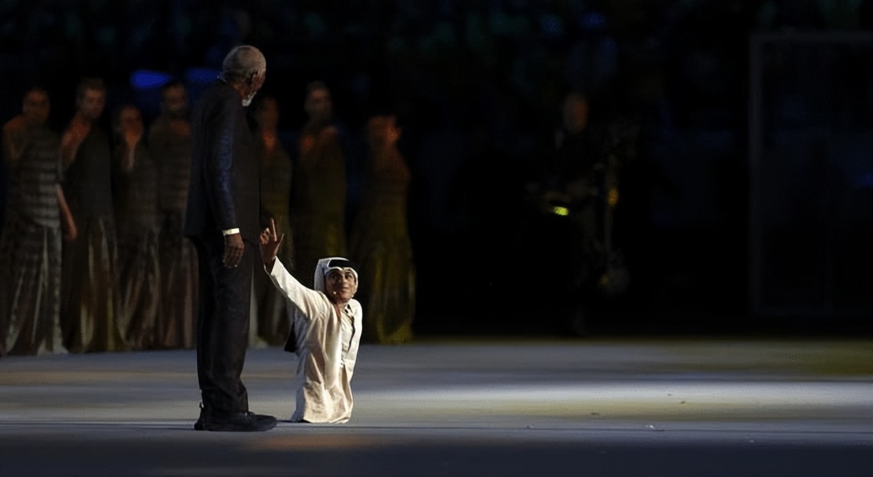 你可以不爱他但你必须尊敬他,唯有足球不辜负2022世界杯