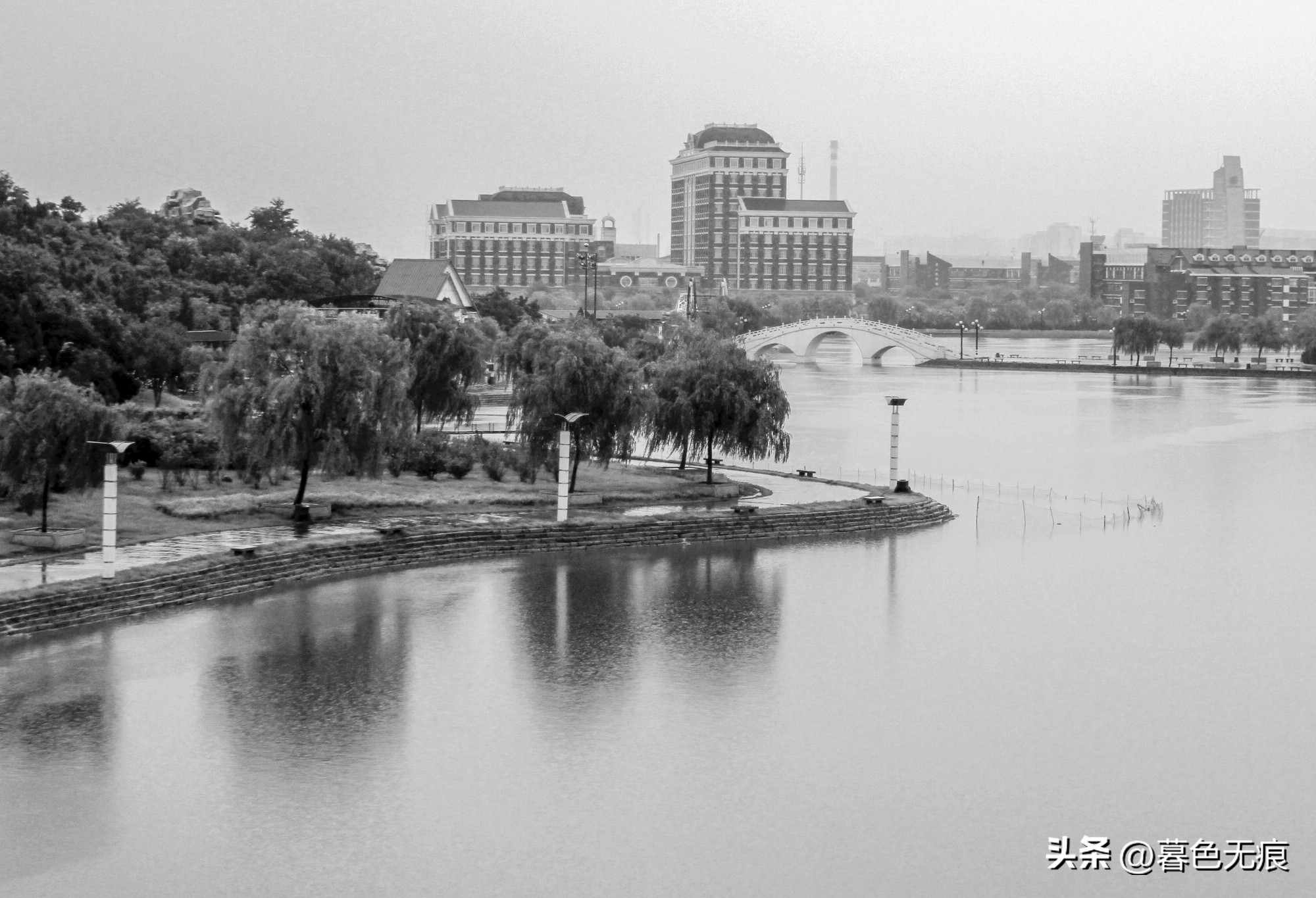 数码照片在Photoshop中彩色转黑白的常用方法及转换后的效果